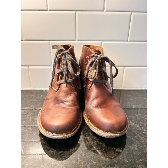 Clarks Carleta Lyon Women's Leather‎ Block Heel Ankle Boots Booties Brown SZ 7.5 - Picture 3 of 10